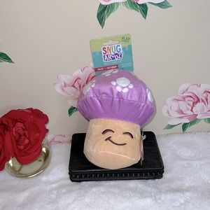 Snugarroz  Pet Magic the Mushroom Fun Squeaker & Crinkle.   NWT